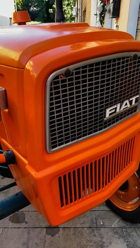 Fiat 215 èstato prodotto dal 1965 al 1968. È dotato di un motore a due cilindri con una cilindrata di 1135 cm³. Questo motore...