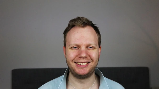 Video thumbnail