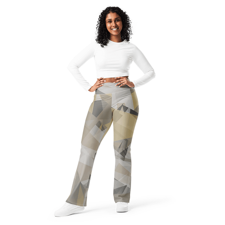 Geometric Fusion Flare Leggings product image (1)