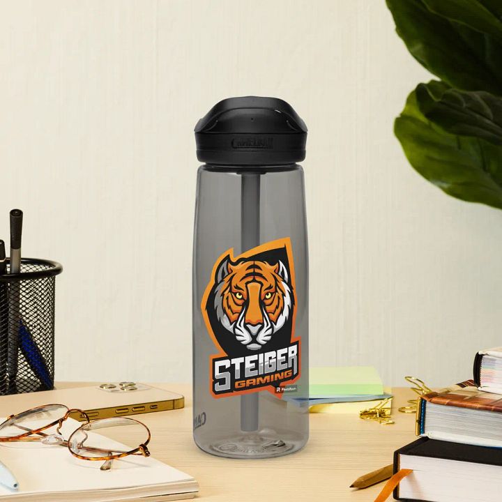 SteigerGaming Water Bottle product image (1)