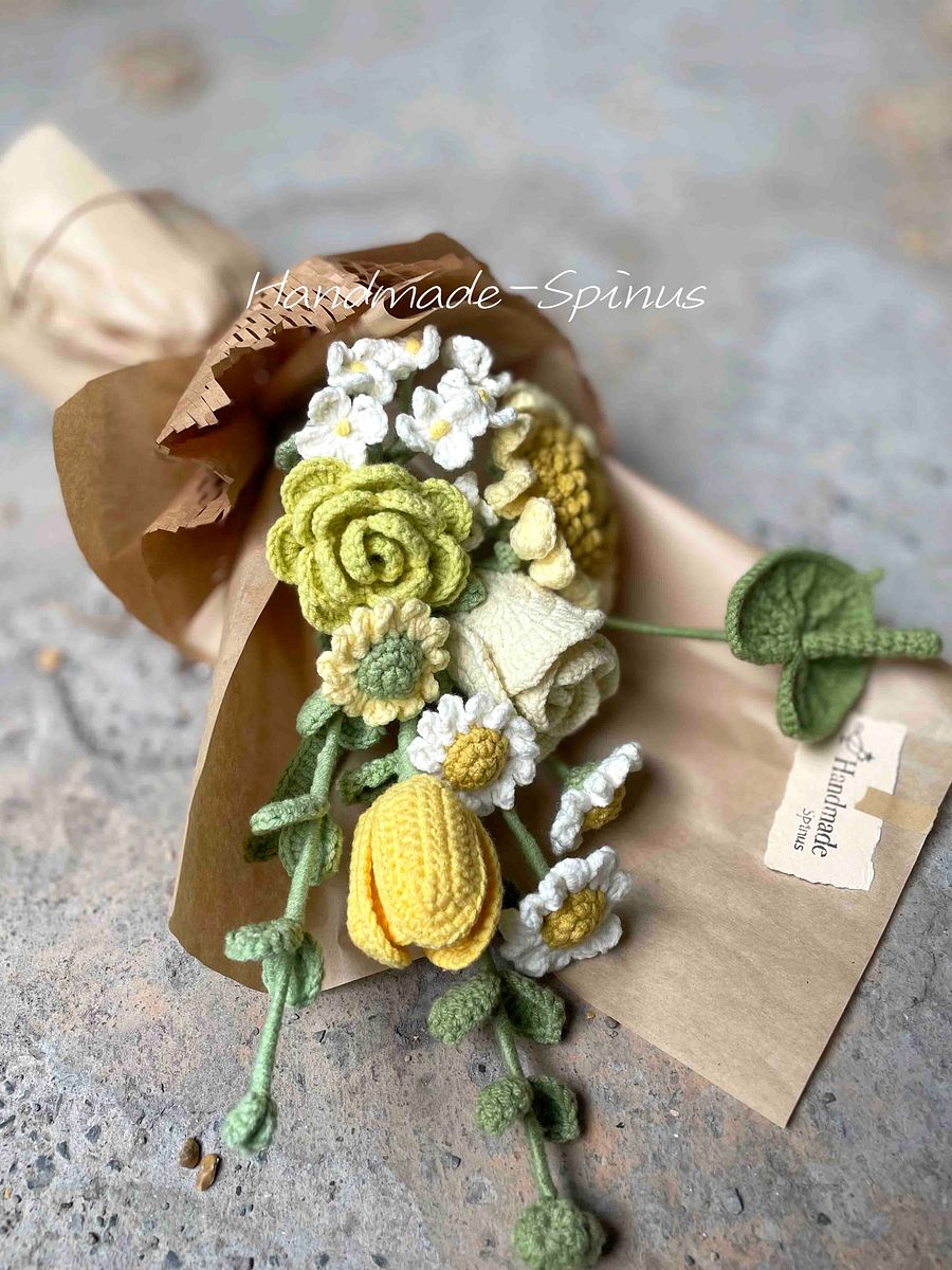 Warm Yellow Sunflower Crochet Knit Bouquet product image (5)
