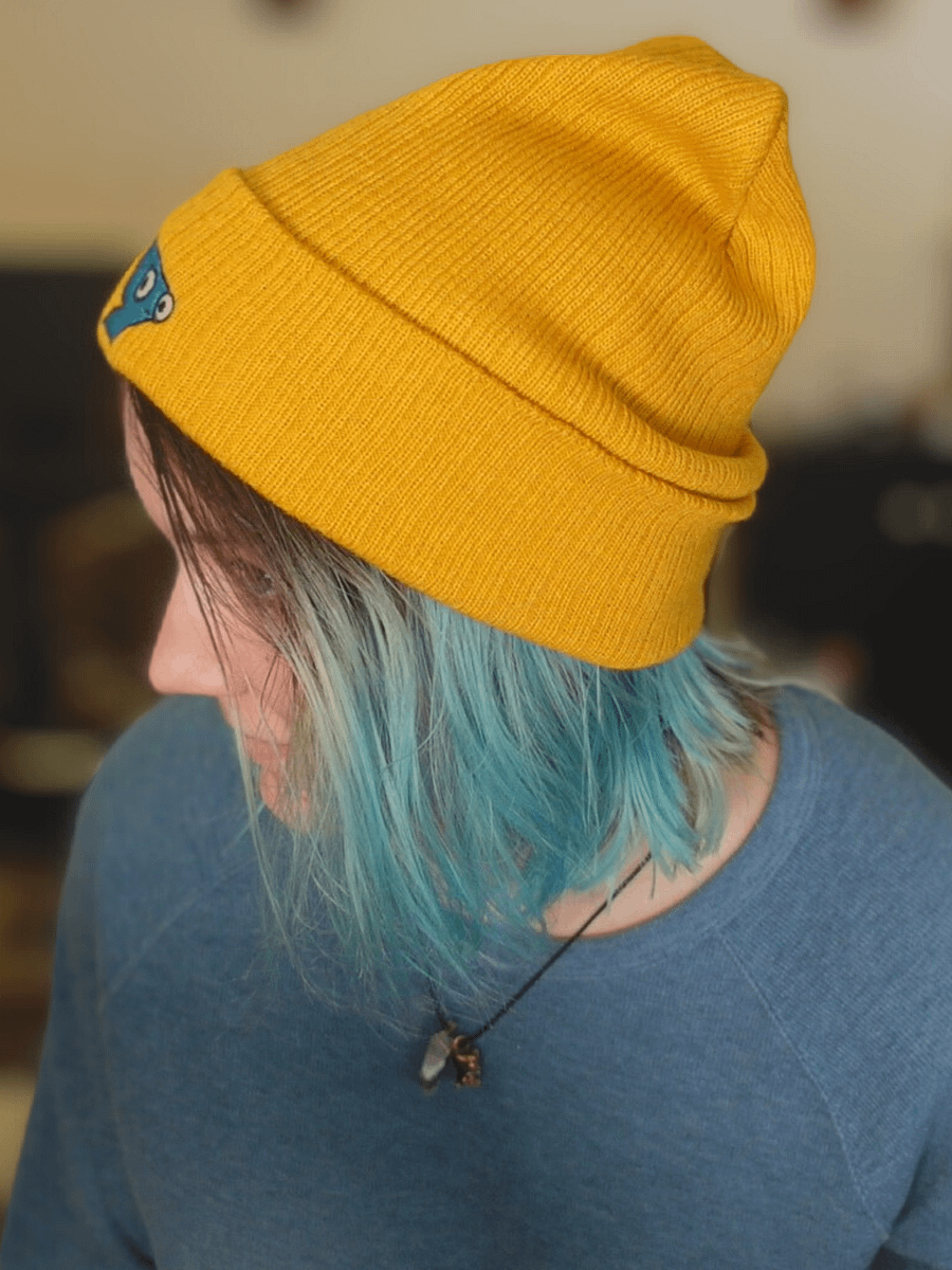 Side Eyes Beanie - Apothicdecay product image (4)