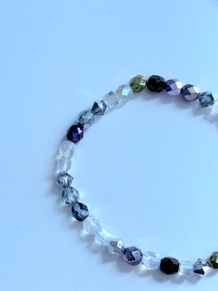 Handmade 8" Clear & Metallic Bead Stretch Bracelet | Coastal Charm Jewelry by Monique Faella Designs™ | MFD-00167 product image (3)