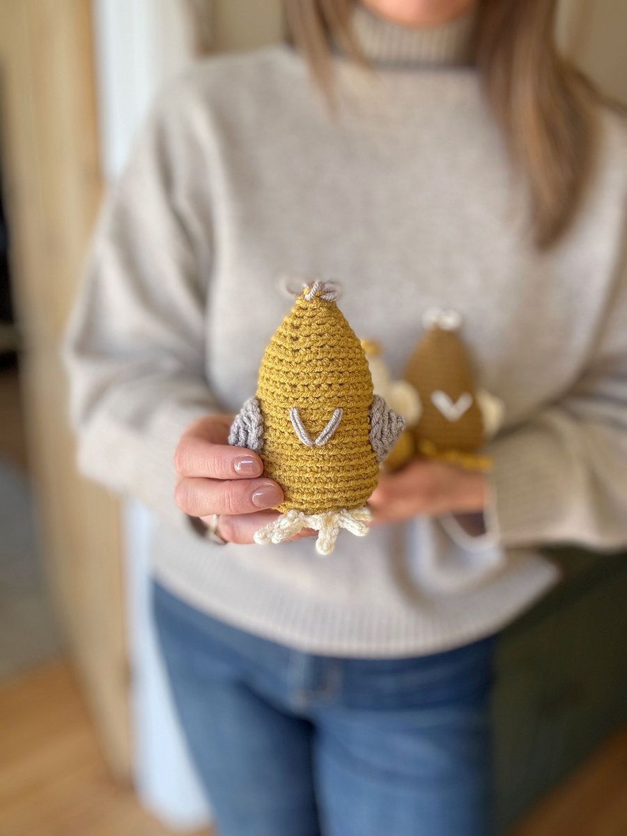 Crochet Chicken Pattern Pdf - Amigurumi Chick - Make With Any Yarn product image (4)