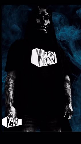 Meet @kript_six shrouded in darkness, wearing our #koffinkrew “Club Tee” 👹Who hides behind the devils gaze??? 💀

#thedevil #l...