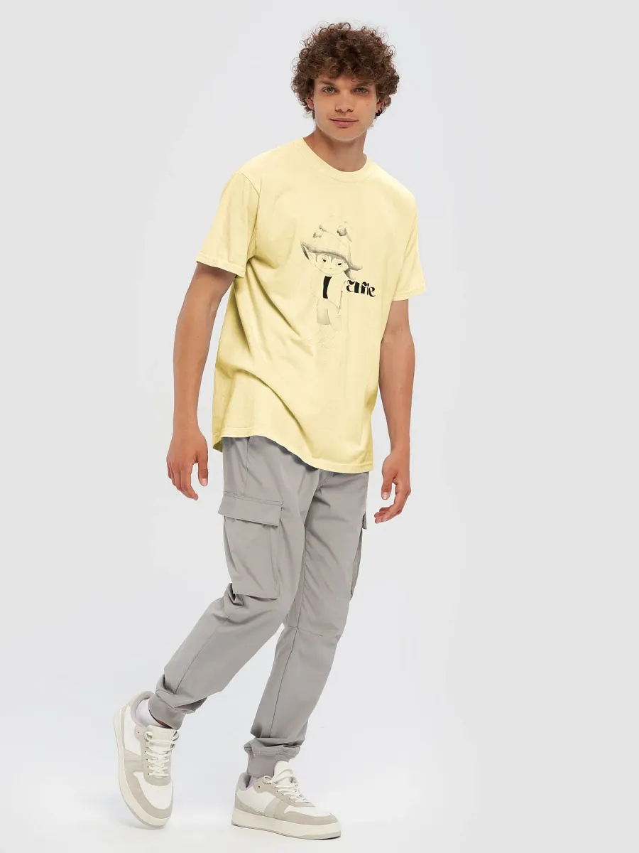 Elfie - Seeker of Things product image (3)