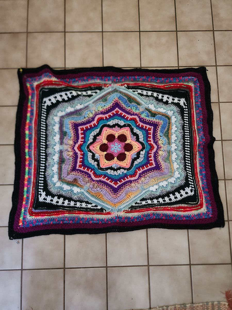 Cosmic lap blanket product image (1)