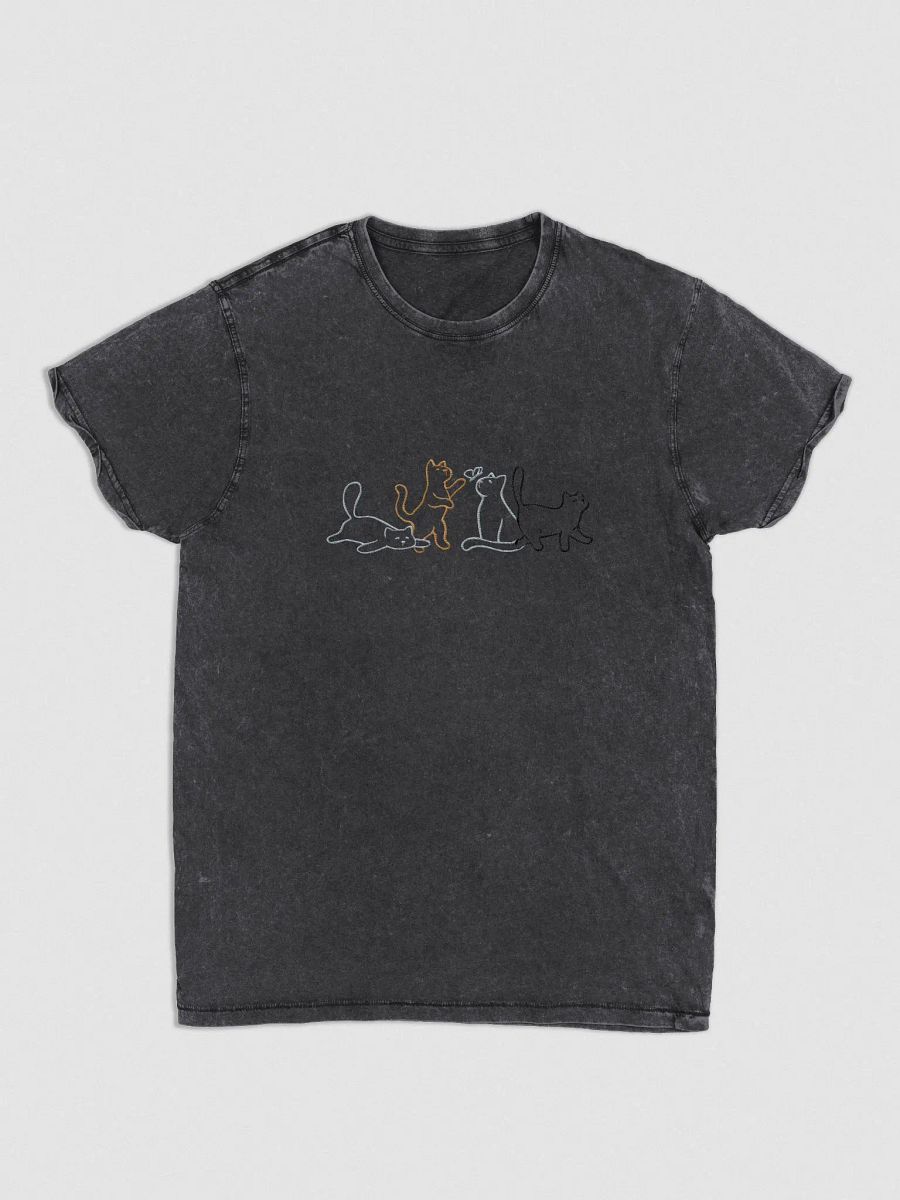 Button Cat Embroidered Tee product image (2)