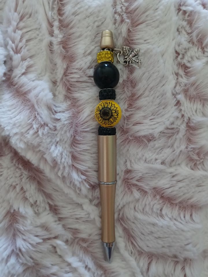 Boss momma bumble bee pen product image (1)