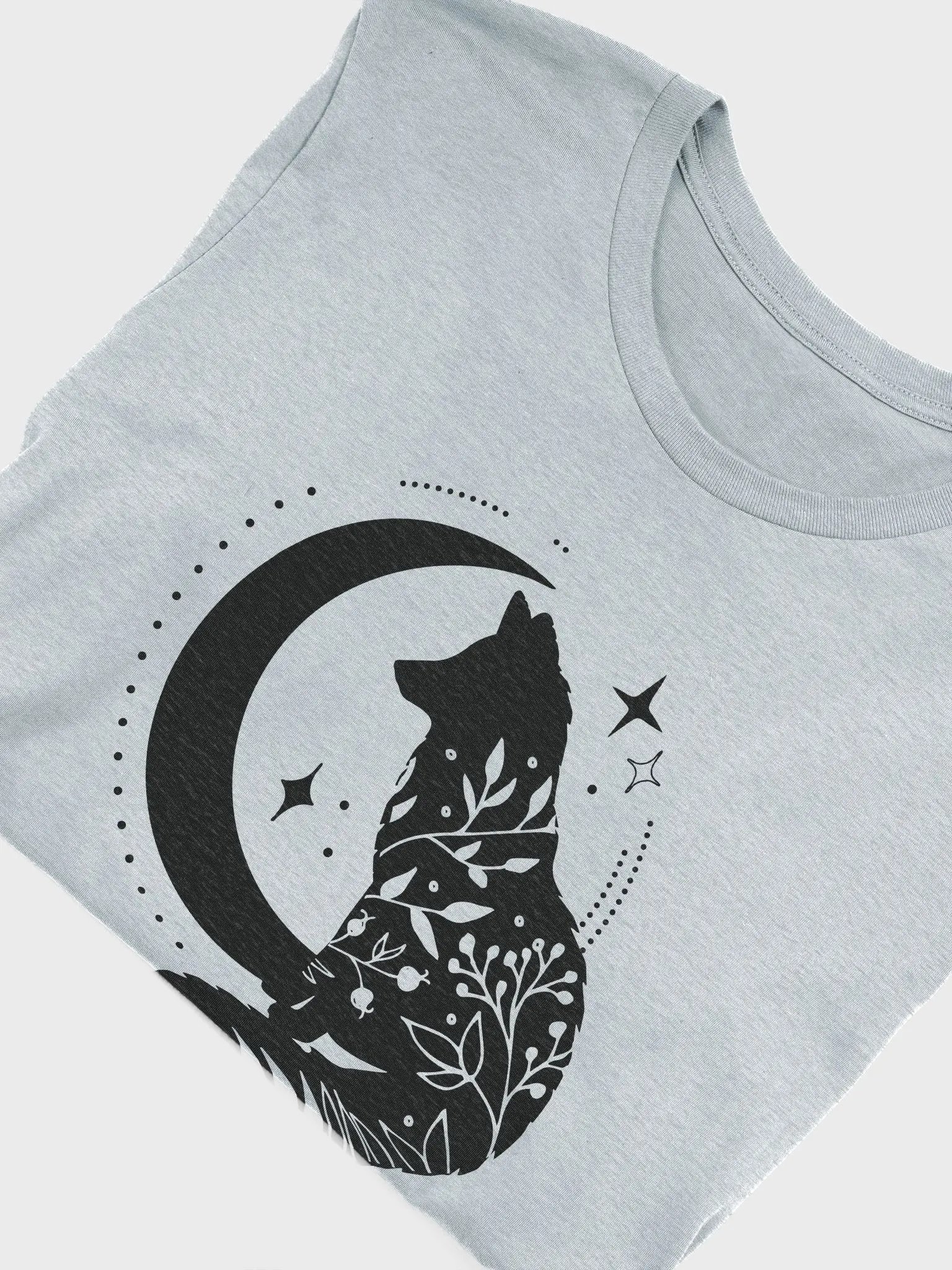 moon fox v1 - supersoft unisex tee product image (4)