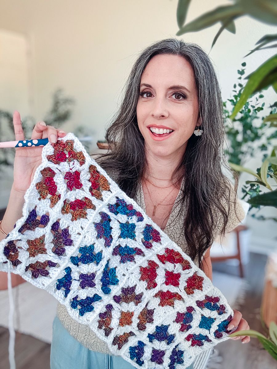 Windowpane Granny Stitch Crochet Blanket Pattern in 7 Sizes product image (10)