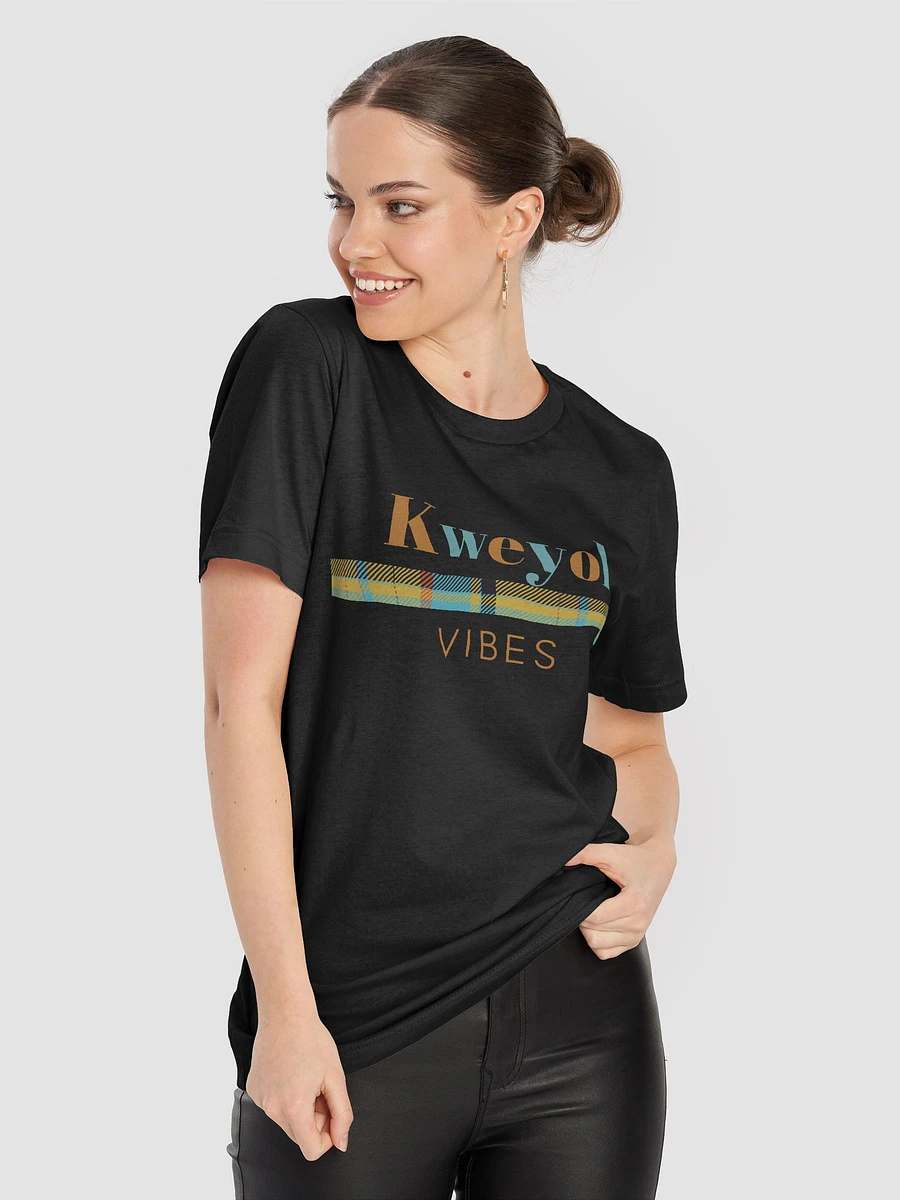 Kweyol Vibes Graphic T-Shirt product image (87)