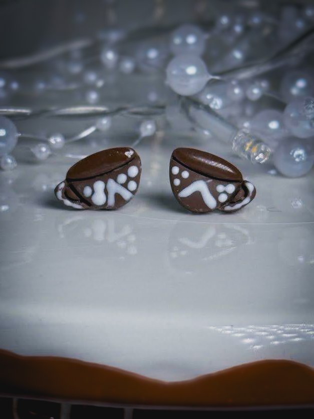 Gingerbread Teacup Studs product image (2)