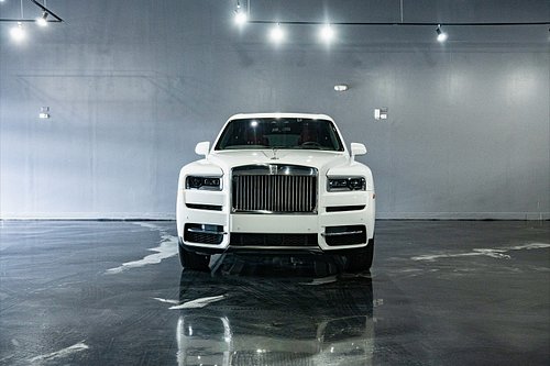 Step into luxury. The Rolls Royce Cullinan is now available for your next event or getaway exclusivity starts here.

🌐 88Exot...