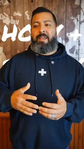 Holy + Swoly is a Christian fitness brand dedicated to staying holy and getting swoly.

We seek to encourage and empower fitn...