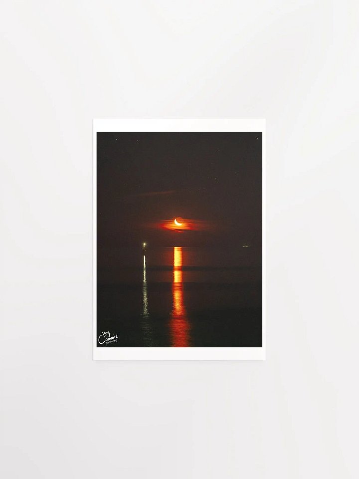 The Red Moon - Print product image (1)