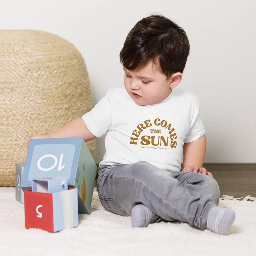 Toddler Here Comes the Sun Tee product image (20)