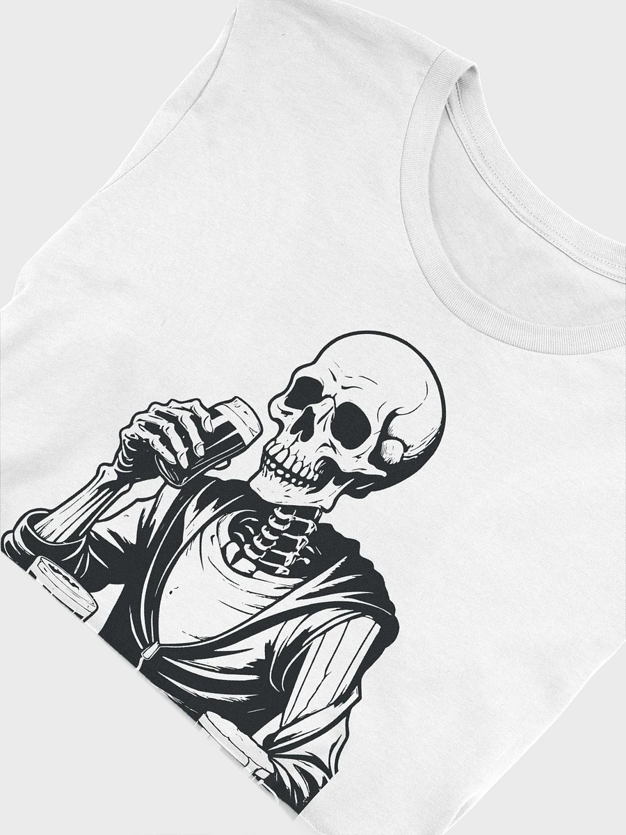 SKELETON DRINKING BEER Skeleton, skeletons, sitting skeleton, beer, beer glass, beer mug, beer lover, funny beer shirt, bar sign, sexy product image (5)