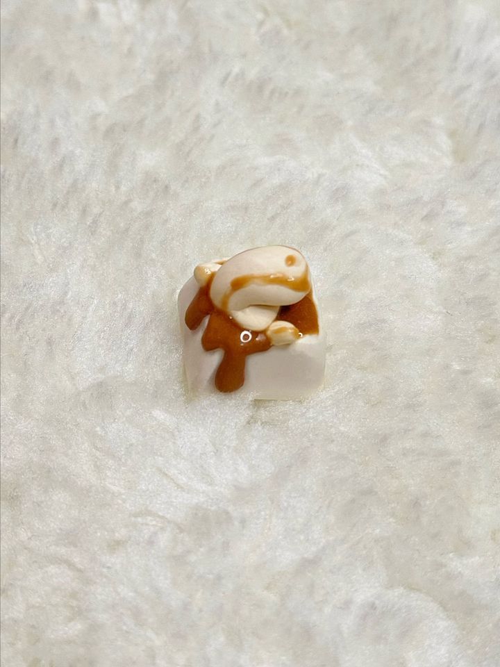 Cup O Nessie Keycap product image (1)