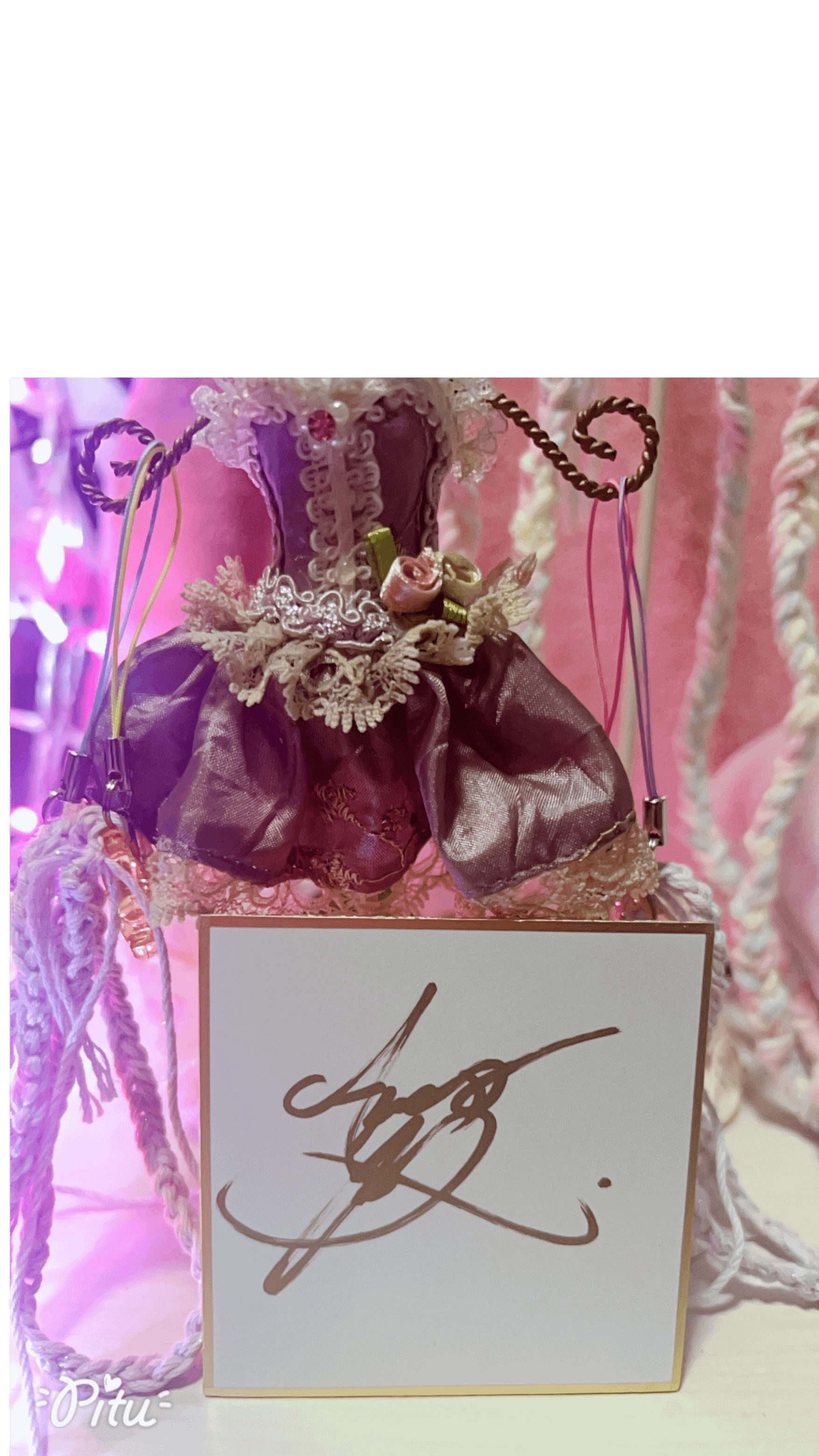 Aivee Signed Shikishi product image (1)