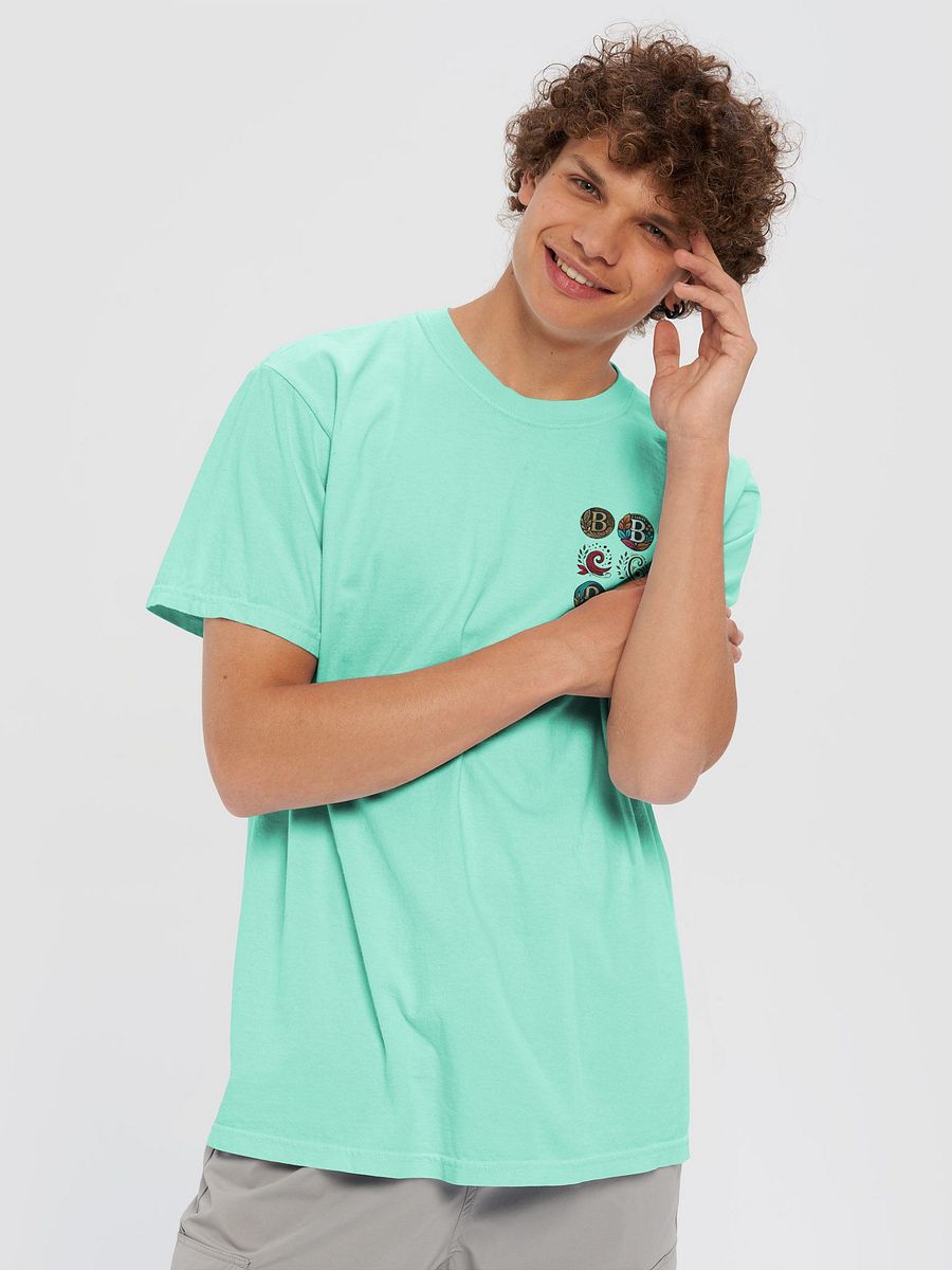 Swirling Artistry Graphic T-Shirt product image (42)