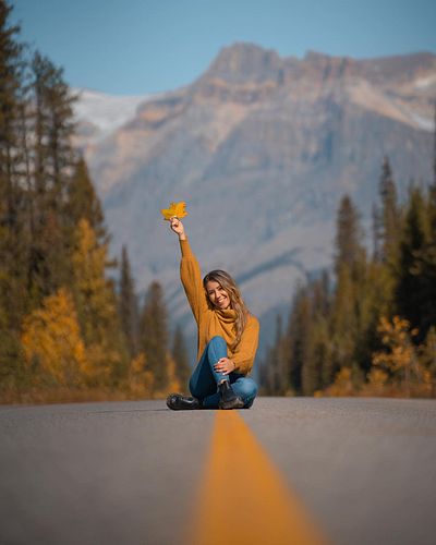 Never did I ever think I’d sit in the middle of a highway🏔️

We were safe, yes! We chose a long, clear with less traffic road...