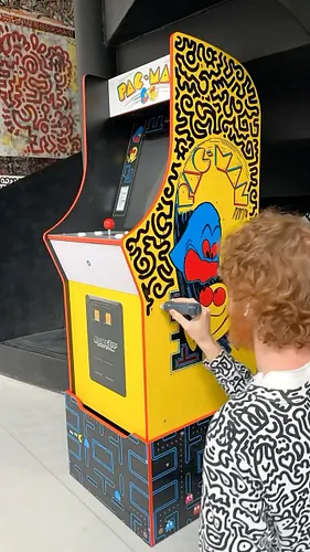 PAC-DOODLE-MAN