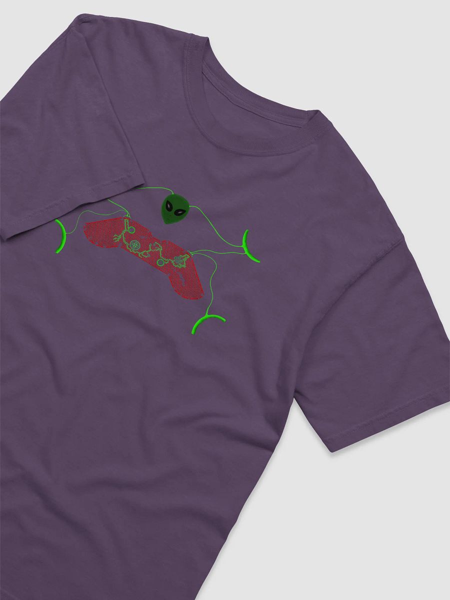 Alien Controller Connection T-Shirt product image (7)