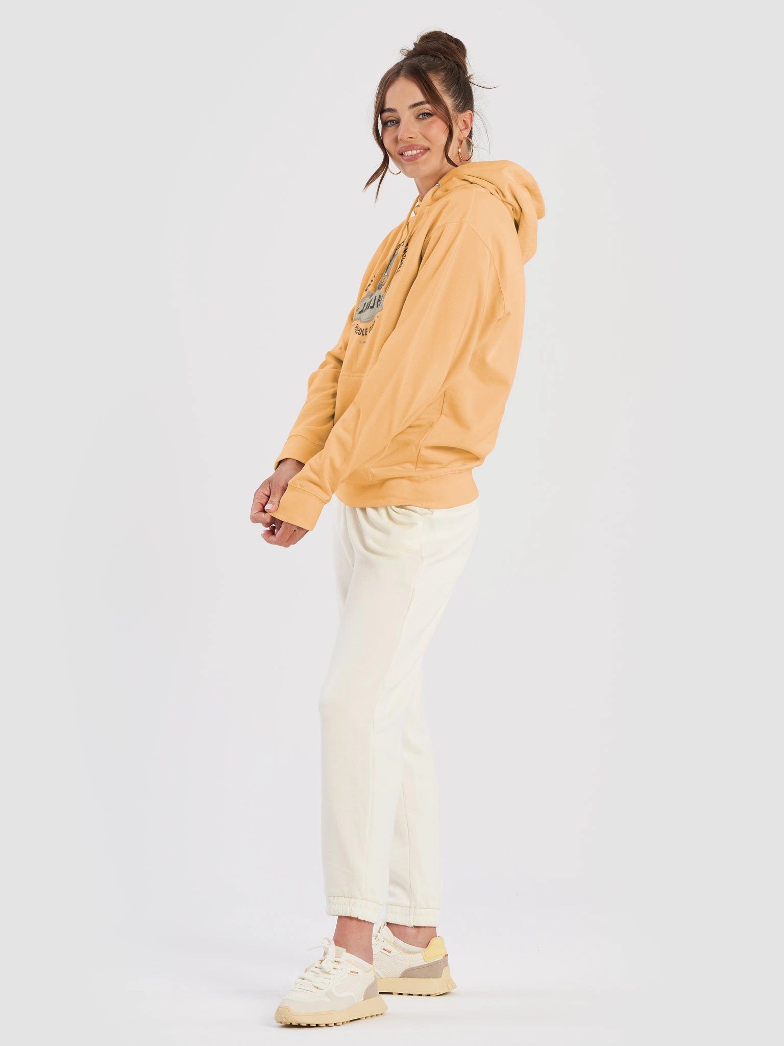 Noodle Bar Hoodie product image (17)