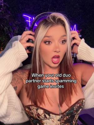More awkward than an ex texting you. #fypシ #relatable #contentcreator #gamersbelike #gamergirl 