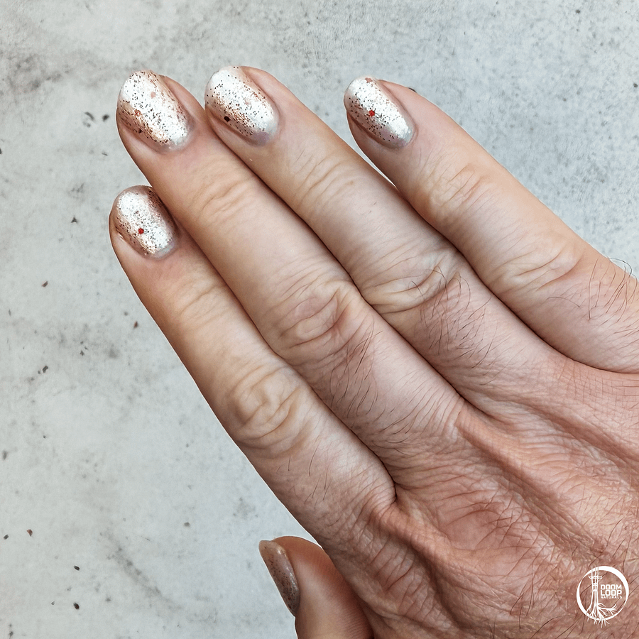 SANTA WORSHIP - White and Red Dramatic Glitter Nail Polish product image (4)