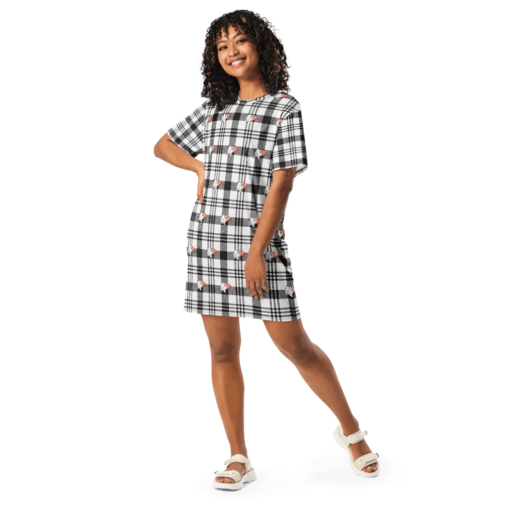 Strawberry Plaid Cuttlefish T-Shirt Dress product image (5)