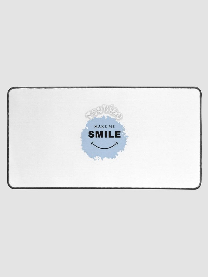 Smile Seeker Desk Mat product image (1)
