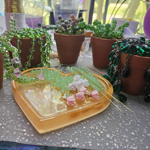 You could say I've gotten into beads lately! I have quite the collection of them, and I'm trying all sorts of things! The foc...