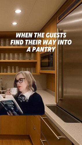 It’s always when you’re taking a minute 😅
.
#honestyachtie #yachtieworld #yachties #belowdeck #yachtcrew #yachtie