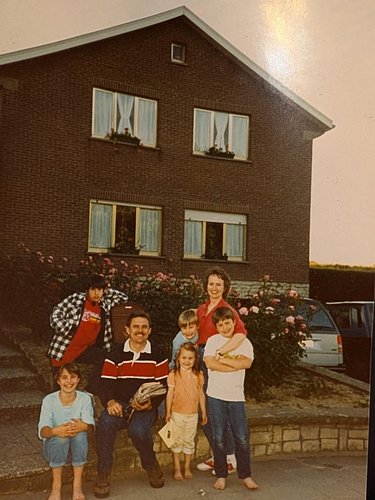I love and miss you Dad. You were a giant among men. 🥲 Here’s a fun photo we found of us all when we lived in Brussels. #dad