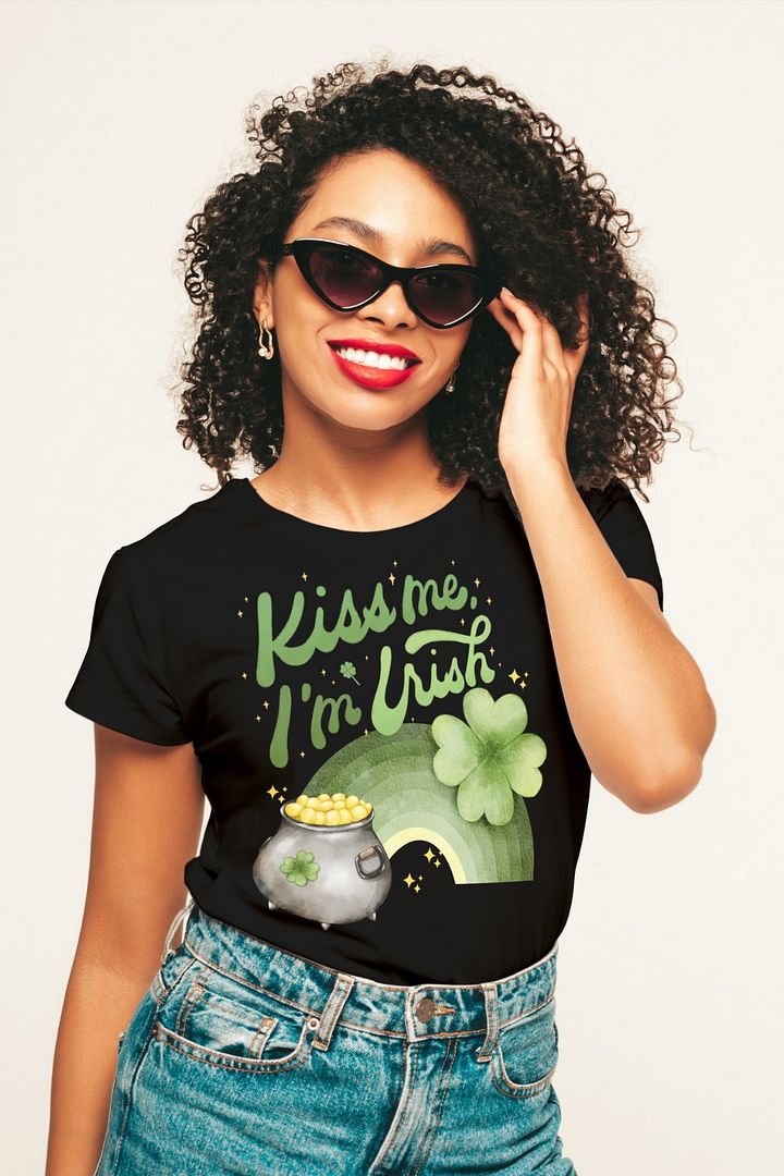 Kiss Me I'm Irish T-shirt product image (1)