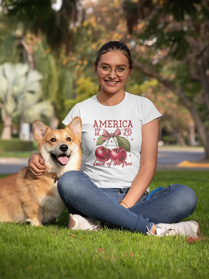 Sweet America Graphic Tee product image (2)