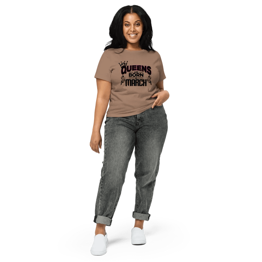 Queens Are Born in March Women's Tee product image (10)