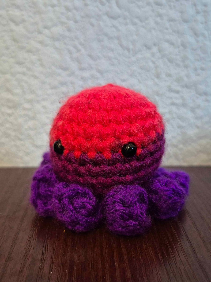 Classic Pocket Octo – The Squishy One product image (1)