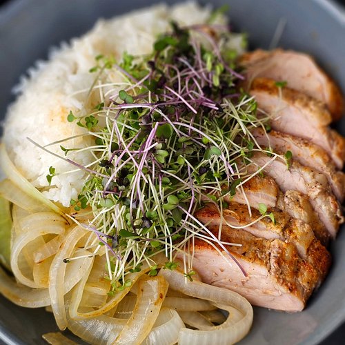 🌱 Tasty meal idea: Jasmine Rice, Sautéed Onions, your choice of protein (we like chicken, pork or beef) and top it with a han...