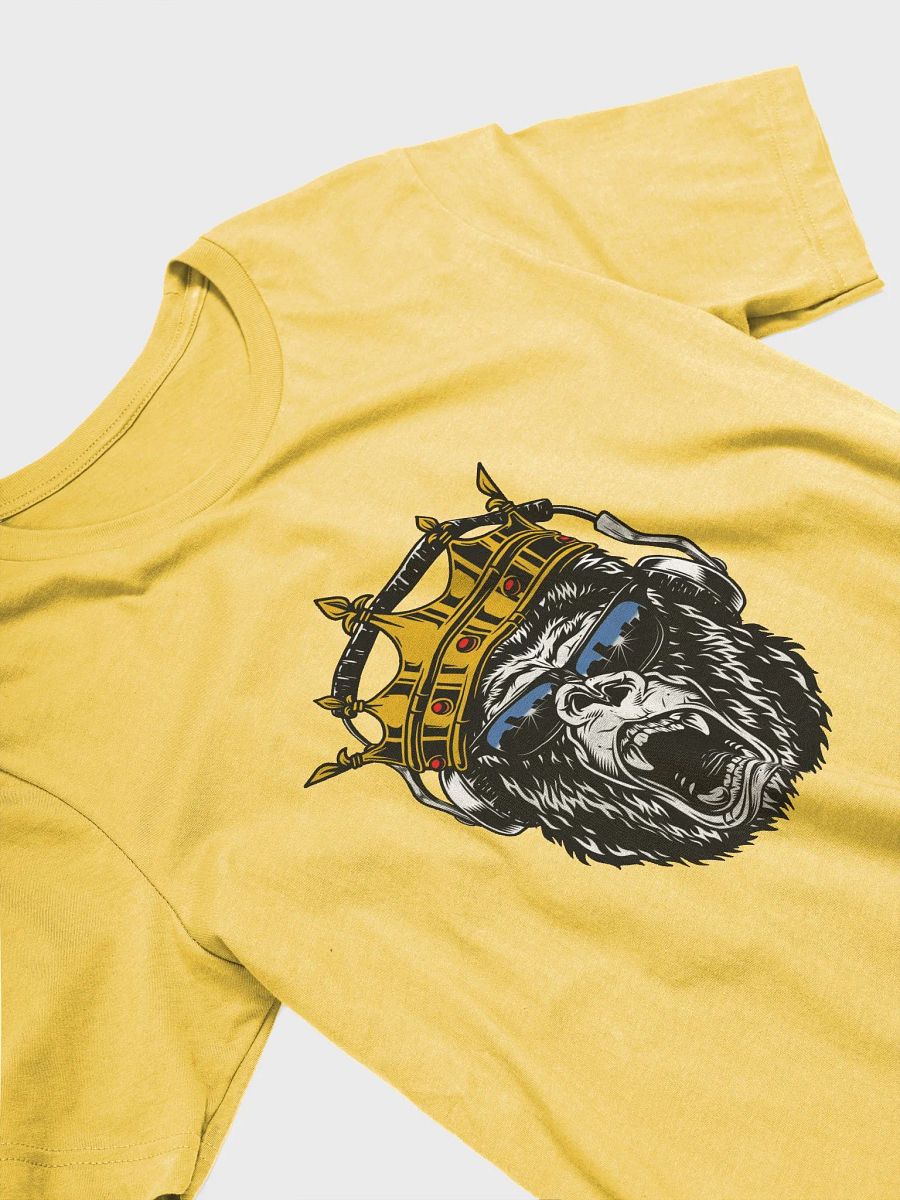 Regal Gorilla with DJ Headphones Unisex T-Shirt product image (4)