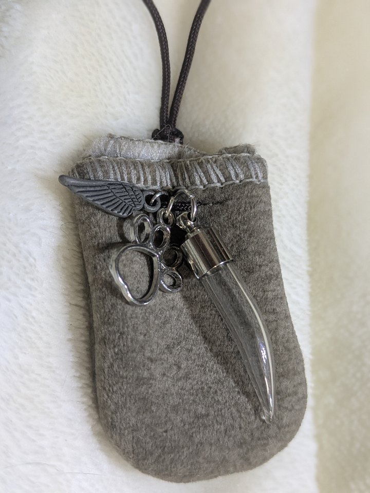 Pet Memorial Adjustable Pouch Necklace product image (1)