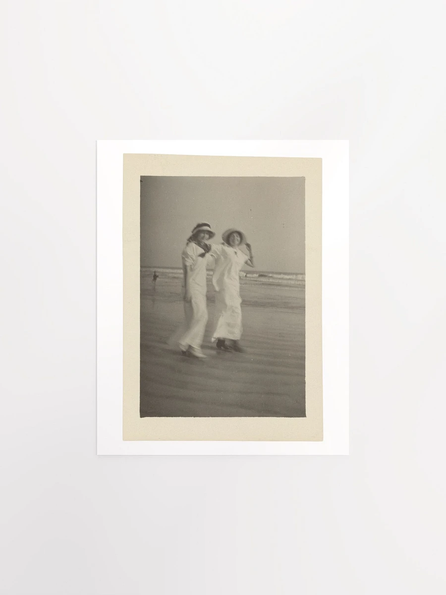 Women In White Dresses On Beach By Louis Fleckenstein (1907–1943) - Print product image (3)