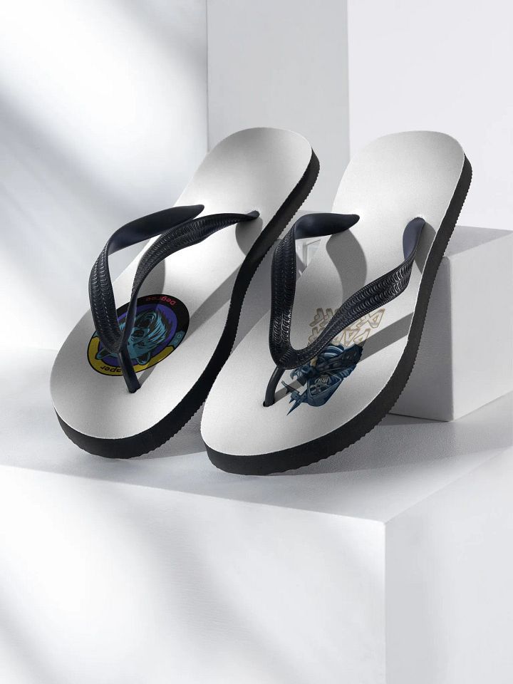 Grizzly and Paper logo flip flop product image (1)