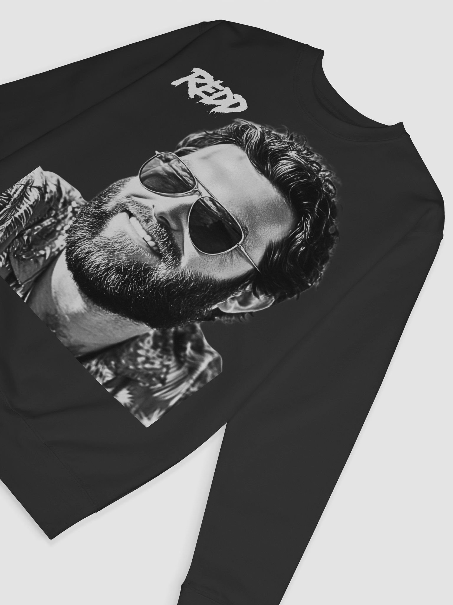 Redd Portrait - Sweatshirt product image (21)