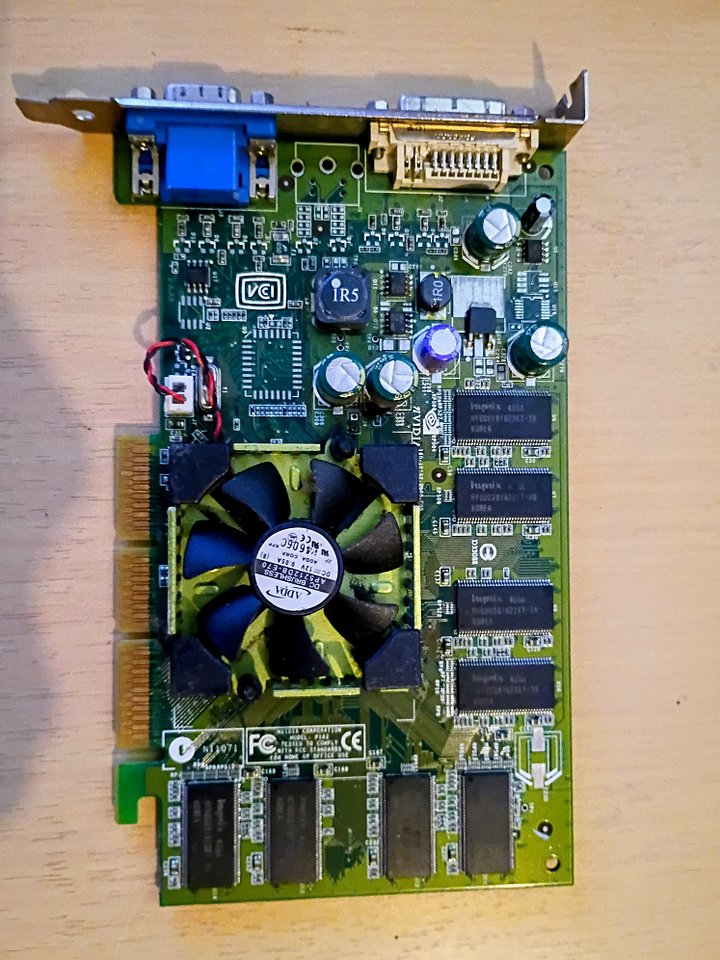 Dell NVIDIA Quadro FX 500 128mb AGP Video Card product image (1)