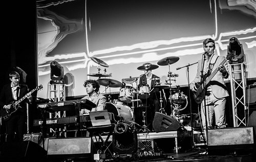 TPA in B&W

📸Fred Vakili

Live Christmas show in Omaha 12/20!
📍The B. Bar | 8pm