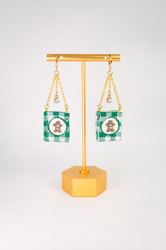 Green Plaid Gingerbread Books product image (1)