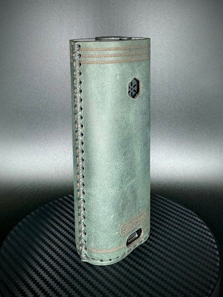 SedHed Leather case for Solo 3 - Dark Green product image (2)